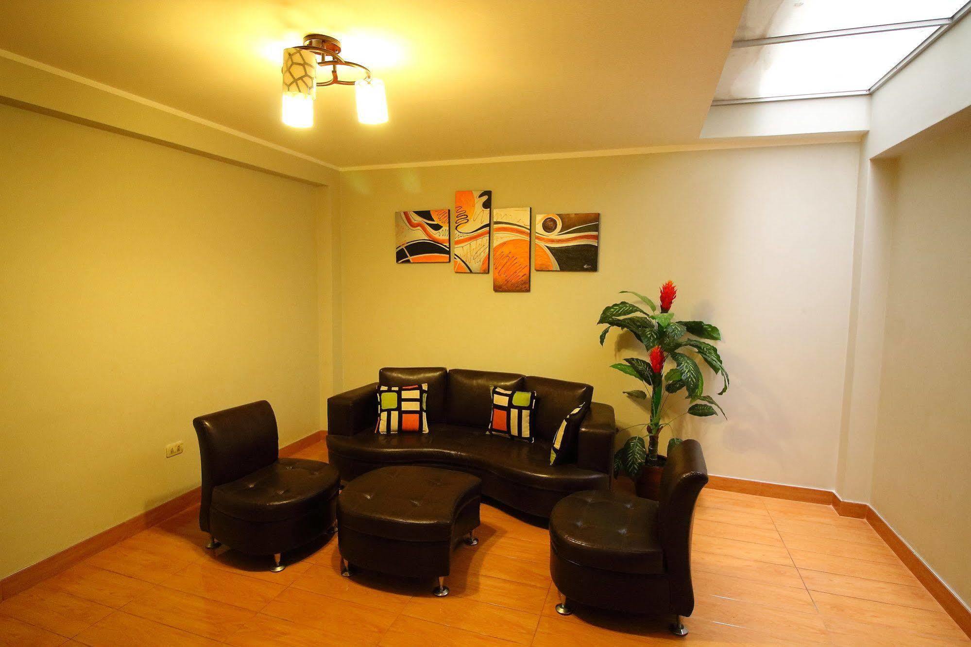 Takora Inn Tacna Exterior photo